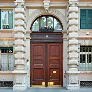 https://castello-guest-house.italymilanhotels.net